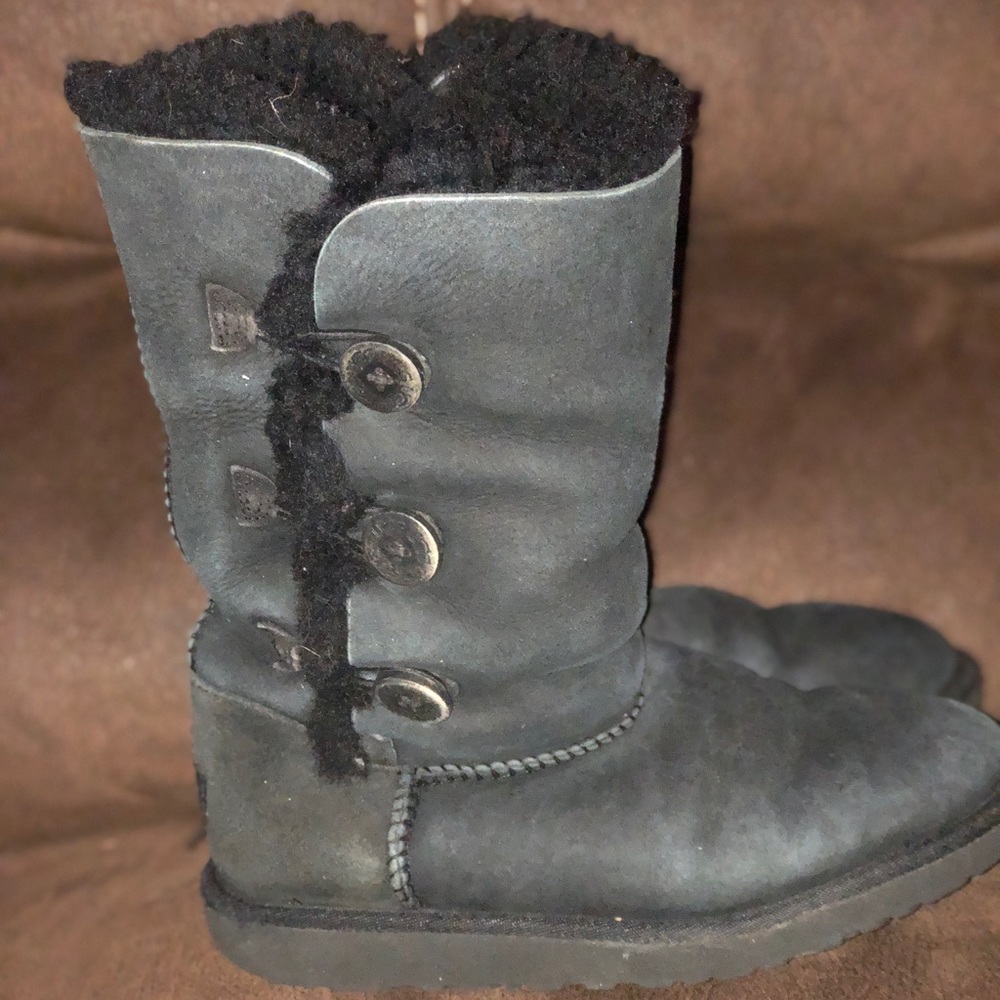 Girls Ugg Bailey Triple Button